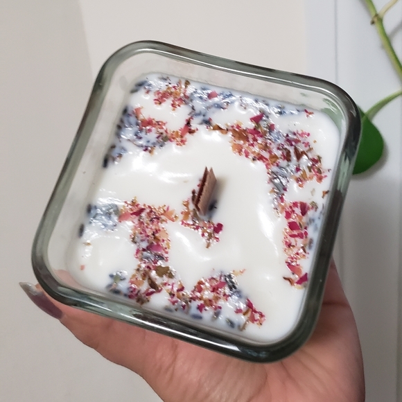 Soy Wax Candle Made by me - Picture 3 of 3